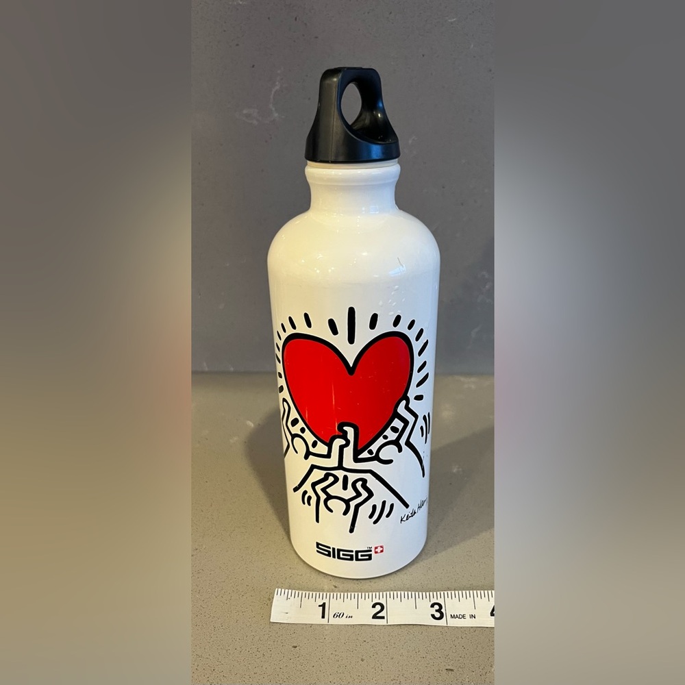 Keith Haring Sigg+ Swiss Made Pop Art Metal Reusable Water Bottle 0.6 LT - Picture 8 of 9